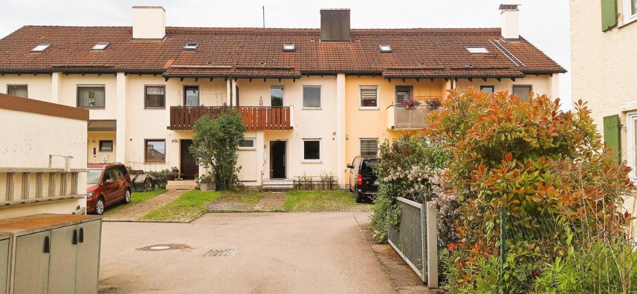 Grosses Zimmer Bad Kueche Wohnzimmer Terasse Garten Zentral Ruhig Landsberg am Lech Eksteriør billede