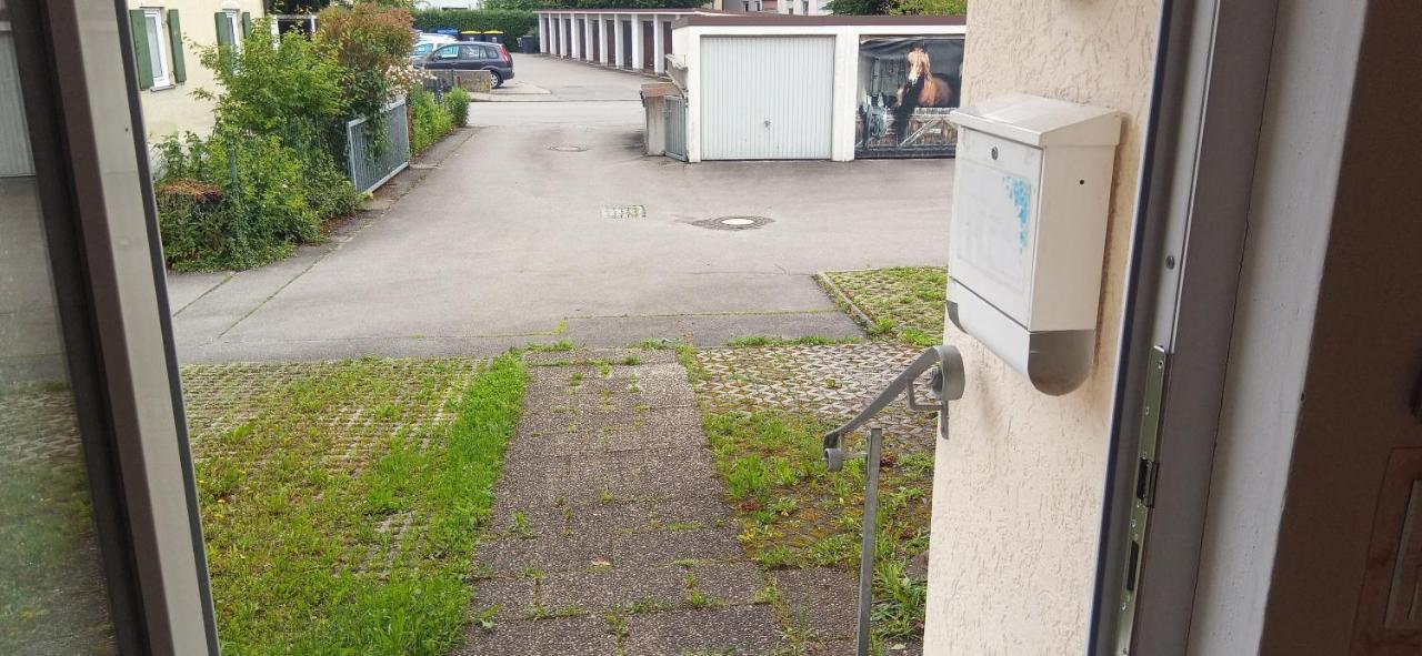 Grosses Zimmer Bad Kueche Wohnzimmer Terasse Garten Zentral Ruhig Landsberg am Lech Eksteriør billede