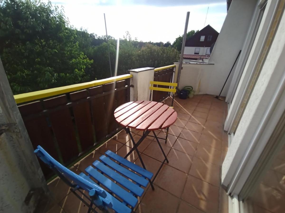 Grosses Zimmer Bad Kueche Wohnzimmer Terasse Garten Zentral Ruhig Landsberg am Lech Eksteriør billede