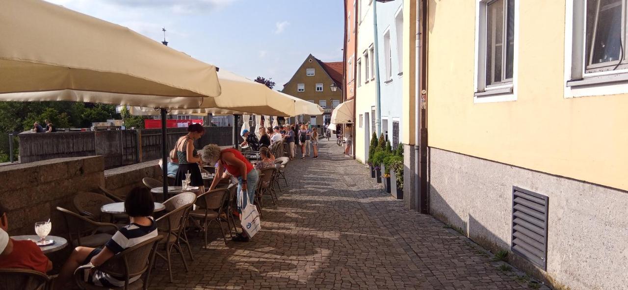 Grosses Zimmer Bad Kueche Wohnzimmer Terasse Garten Zentral Ruhig Landsberg am Lech Eksteriør billede